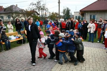 Otvorenie detského ihriska Otvorenie detského ihriska